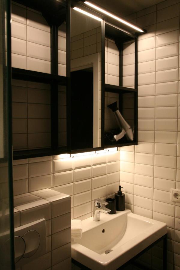 Garthabaer Spacious & Refurbished 1 Bedroom Apartment In Suburban Reykjavik מראה חיצוני תמונה
