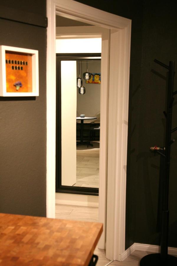 Garthabaer Spacious & Refurbished 1 Bedroom Apartment In Suburban Reykjavik מראה חיצוני תמונה