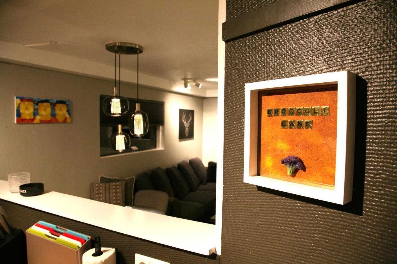 Garthabaer Spacious & Refurbished 1 Bedroom Apartment In Suburban Reykjavik מראה חיצוני תמונה