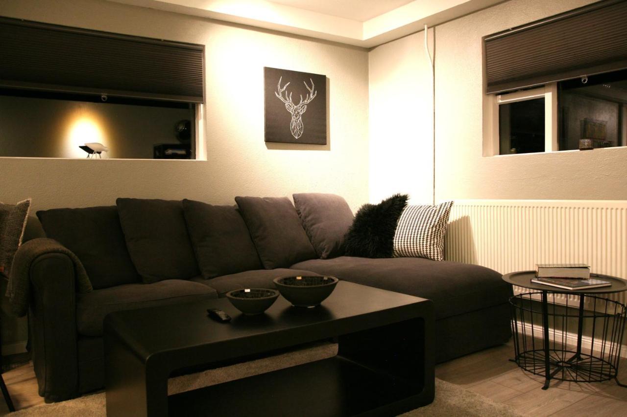 Garthabaer Spacious & Refurbished 1 Bedroom Apartment In Suburban Reykjavik מראה חיצוני תמונה