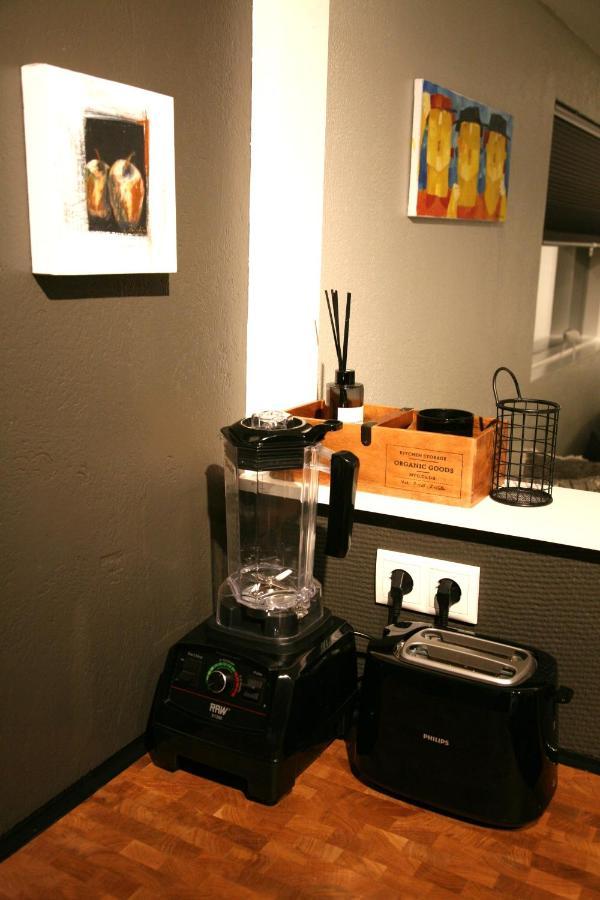 Garthabaer Spacious & Refurbished 1 Bedroom Apartment In Suburban Reykjavik מראה חיצוני תמונה