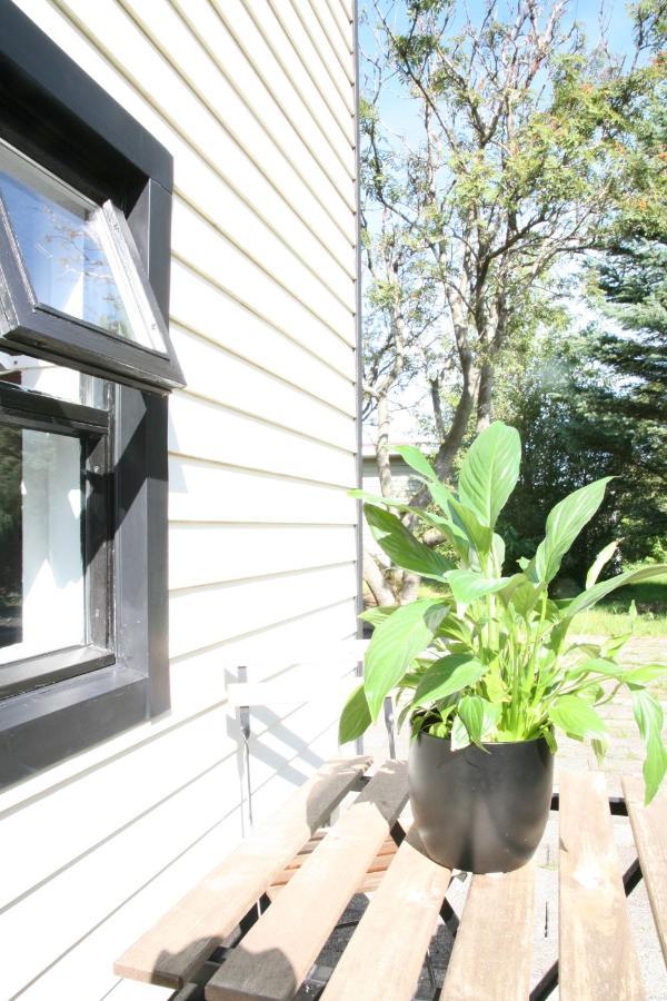 Garthabaer Spacious & Refurbished 1 Bedroom Apartment In Suburban Reykjavik מראה חיצוני תמונה